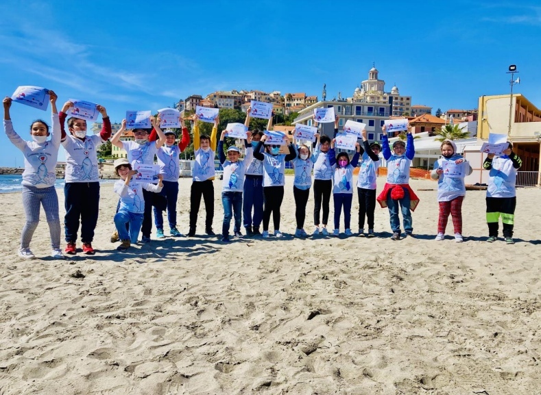 Tutela Ambientale: La guardia costiera festeggia la Giornata del Mare con manifestazione